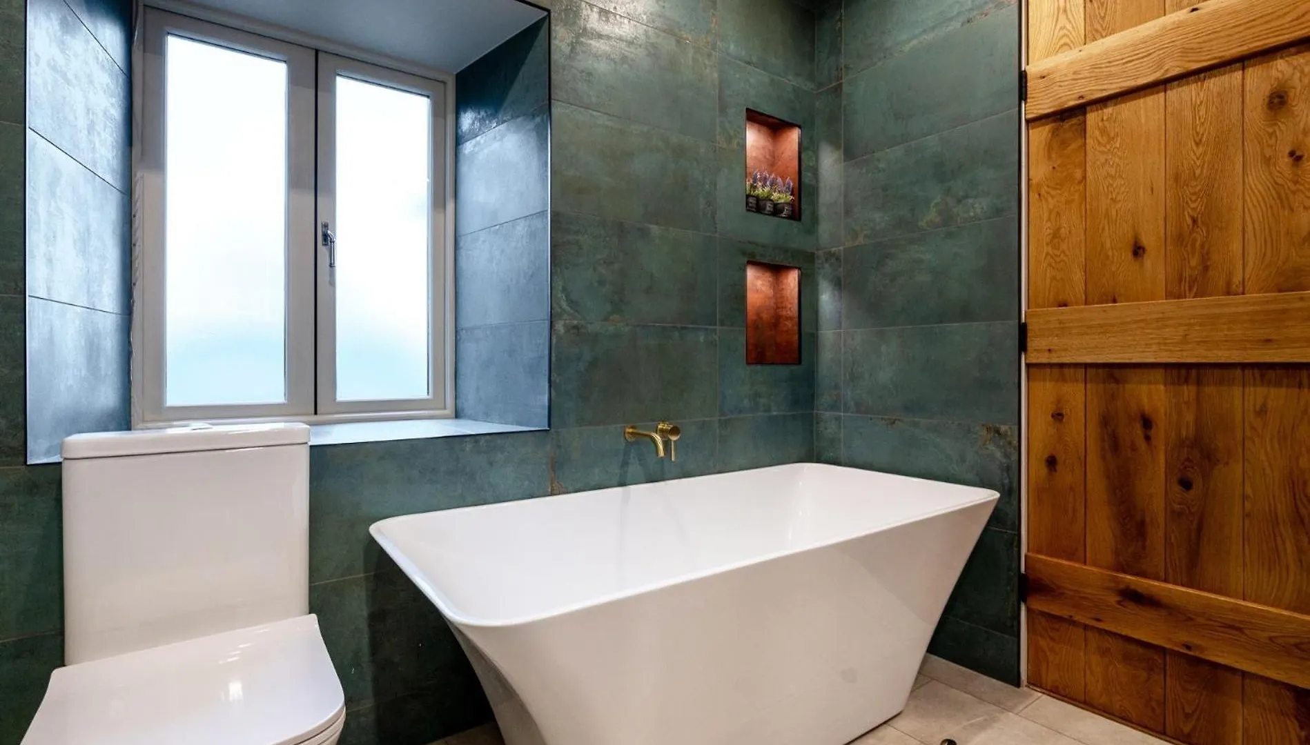 7 Bed In Sedbergh 93325 Villa 0*,  United Kingdom